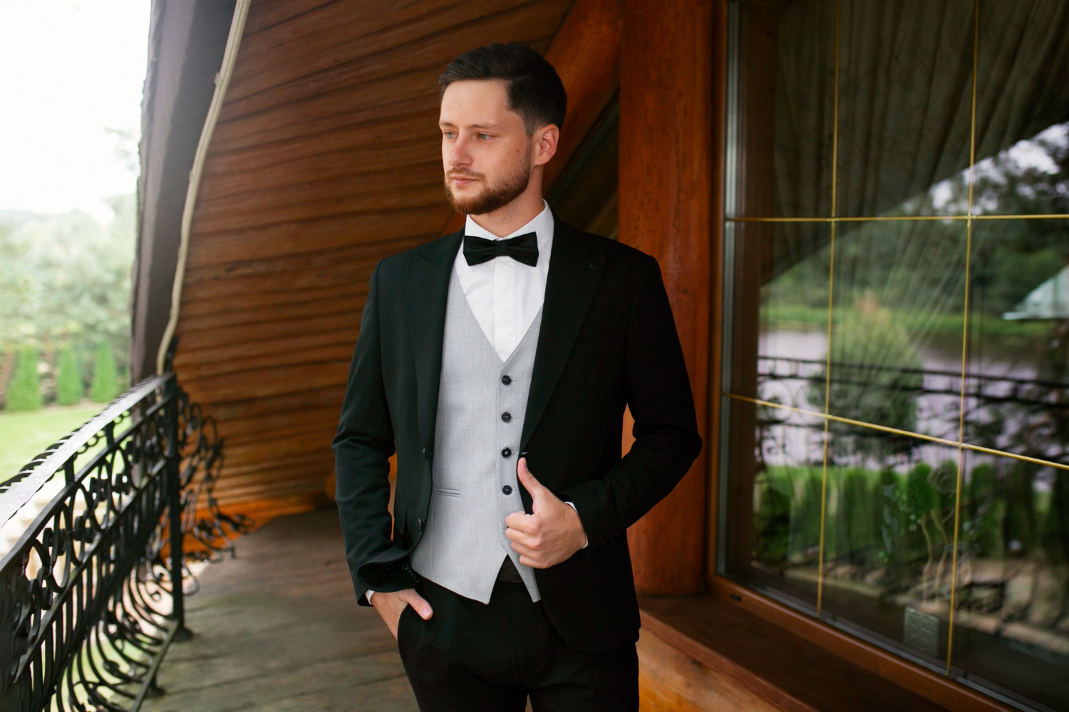 A man wearing custom clothing outdoors - keep your wardrobe organized and ready for every change with these organization tips from Pearce Bespoke.
