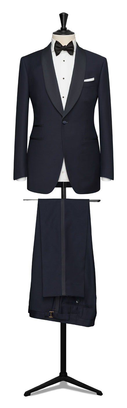 A mens formal custom suit from Pearce Bespoke Greater Syracuse.