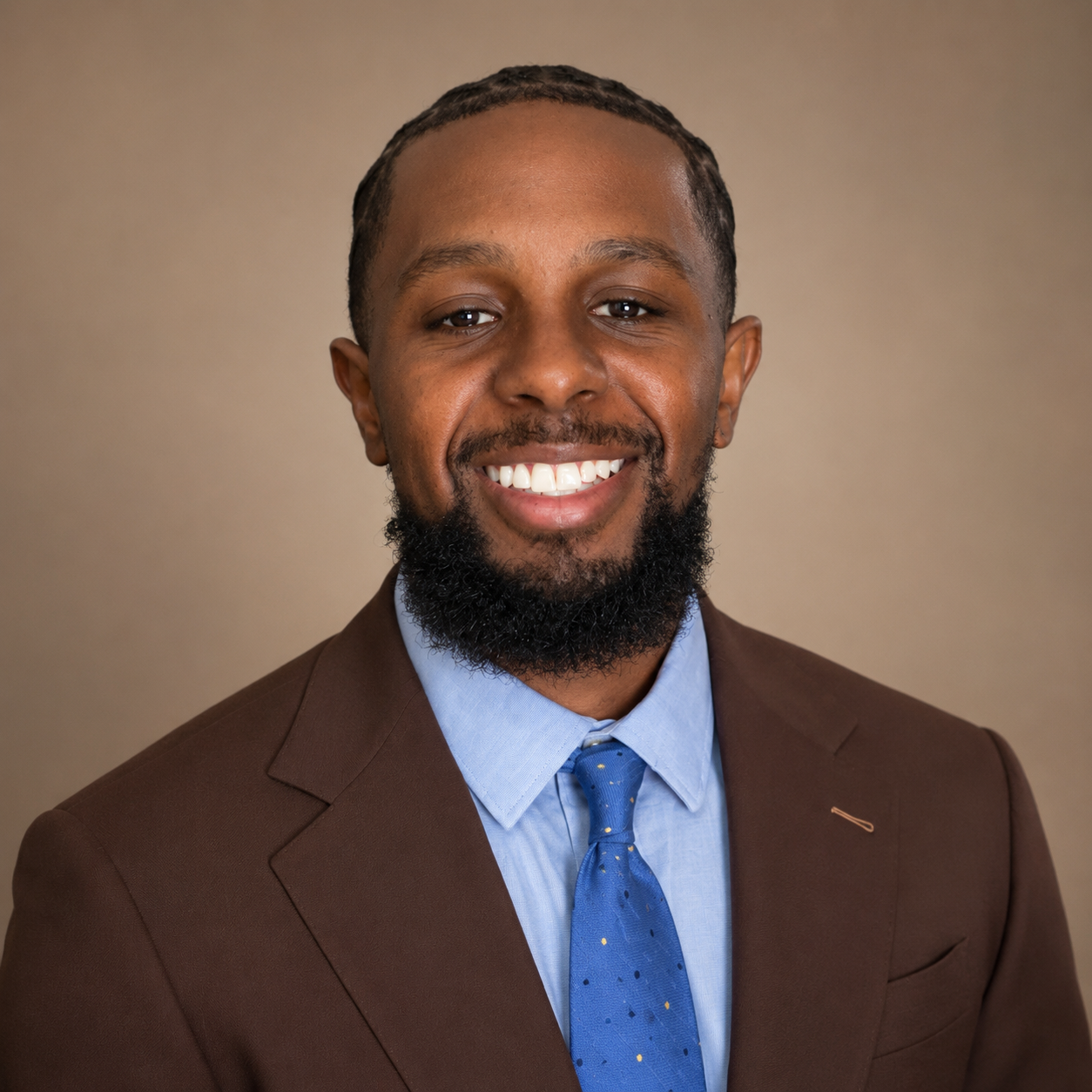 Pearce Bespoke SCOTTSDALE | OWNER | CLOTHIER Keiontae Bell
